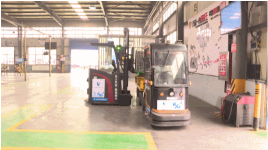 看5G“智慧工廠”如何提高工作效率！