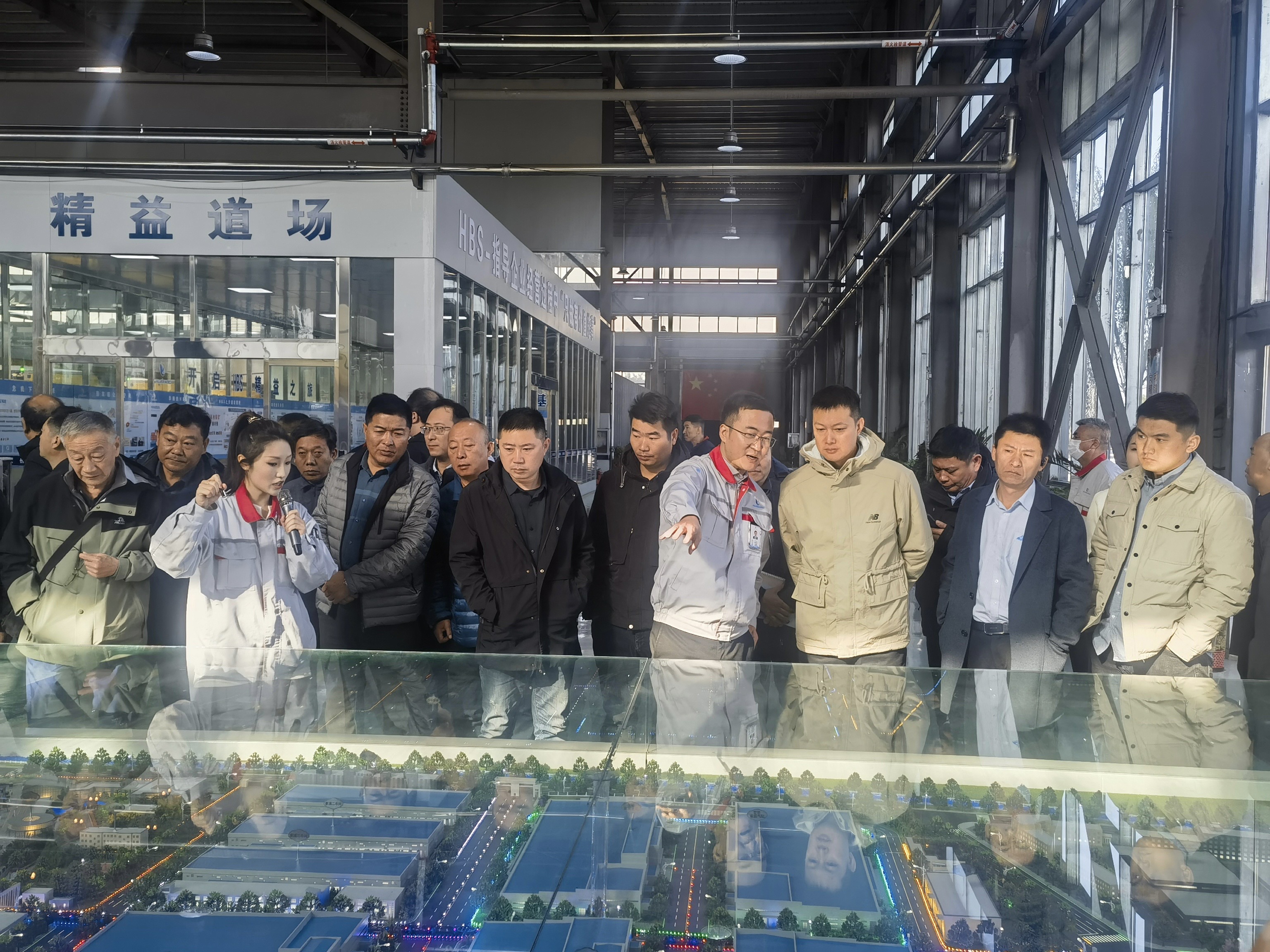 山東鑄造協(xié)會組織相關(guān)企業(yè)蒞臨我司參觀調(diào)研，共促行業(yè)繁榮發(fā)展